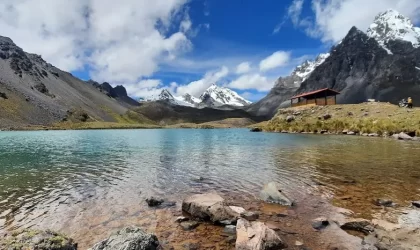 7 Lagunas de Ausangate: un día completo entre lagos glaciares a 4,600 metros 7 Lagunas de Ausangate: un día completo entre lagos glaciares a 4,600 metros