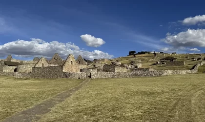 K’anamarca: la capital guerrera de los K’ana antes del Imperio Inca K’anamarca: la capital guerrera de los K’ana antes del Imperio Inca