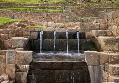 El Parque Arqueológico de Tipón: Ingeniería Hidráulica Inca en Exhibición
