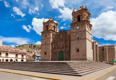 La Catedral de Puno: Esplendor de la Arquitectura Barroca Mestiza